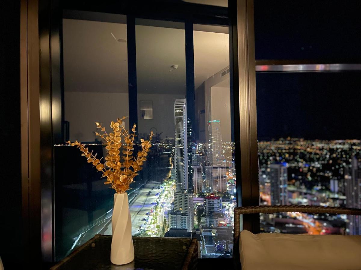 Seascape Getaway 2 Kingbeds Ocean View Freeparking Gold Coast